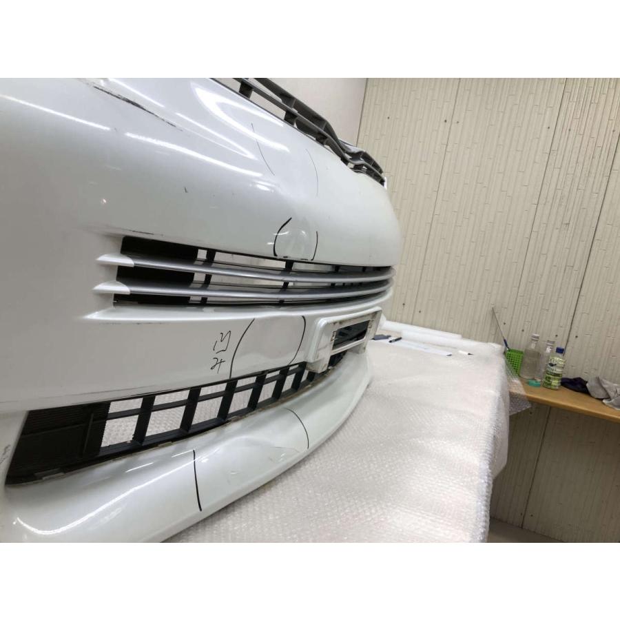 ZRR70/ZRR75 ヴォクシー 純正 フロントバンパー 前期 52119