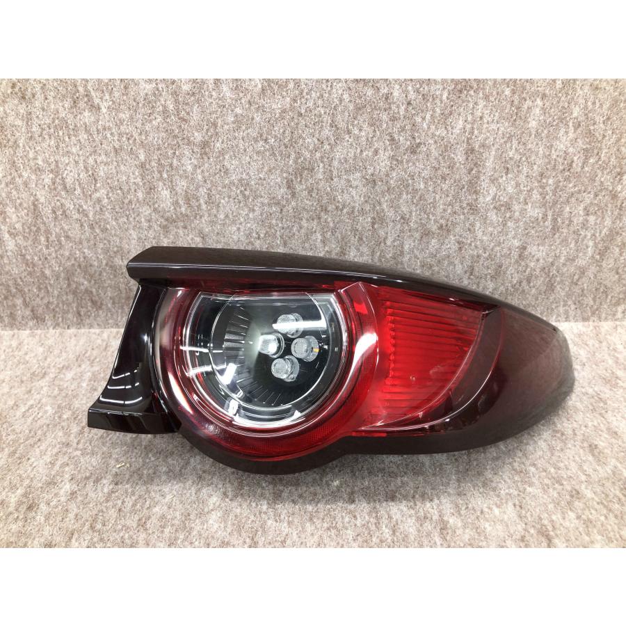 美品 磨き済み マツダ3 BP5P BP8 BPFP 右 テールランプ テールライト