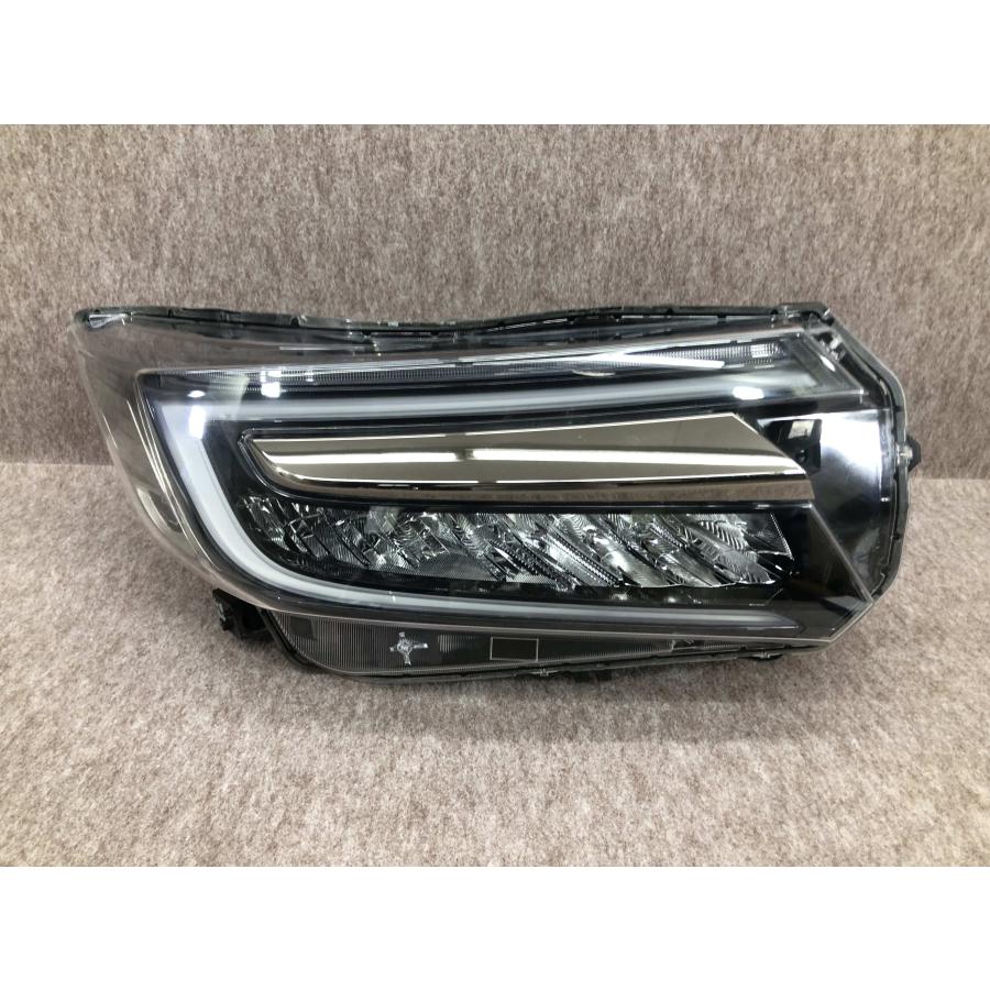 磨き済み ステップワゴン スパーダ RP3 RP4 後期 純正 右 ヘッドライト