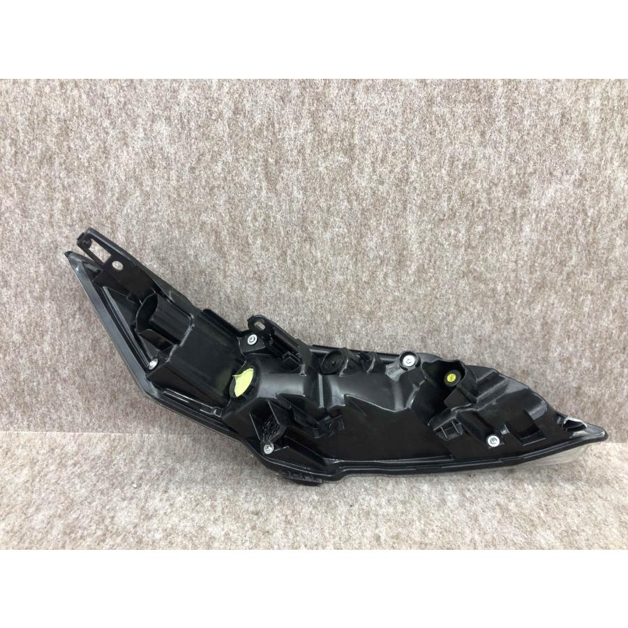 磨き済み セレナ C27 左フロントウインカーランプ 左フロント