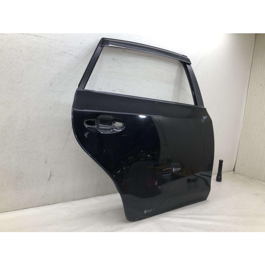ZVW40W/ZVW41W プリウスα/プリウスアルファ 純正 右リアドア : 拓海