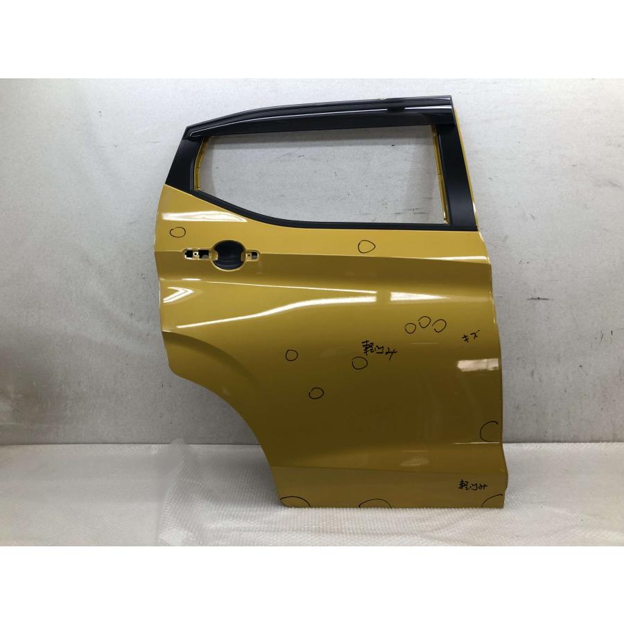 三菱 純正 eKクロス B34W 右 リアドア : 拓海商事ヤフー店 - 通販