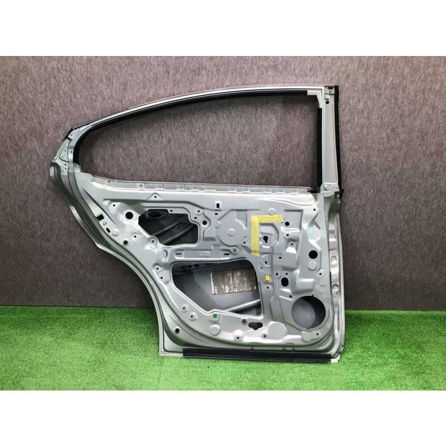 AXZH10 LEXUS/レクサス ES300h 純正 左 リアドア : 拓海商事ヤフー店