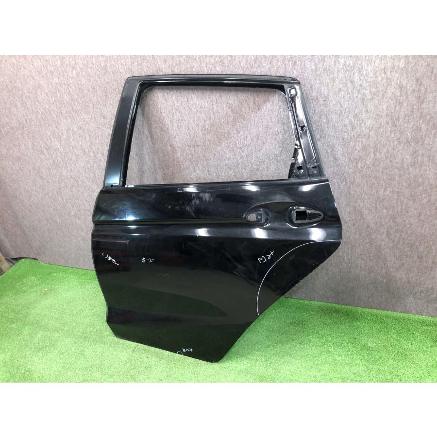 ホンダ フィット GK GP GK3 GK4 GK5 GK6 GP5 GP6 純正 左 リアドア