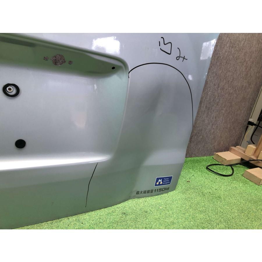 トヨタ ハイエース レジアスエース 200 リアゲート バックドア : 拓海