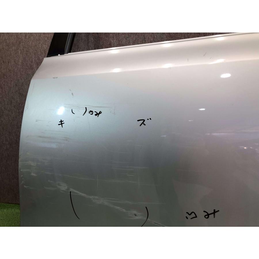 ZVW40 ZVW41 プリウスα 純正 左 リアドア : 拓海商事ヤフー店 - 通販