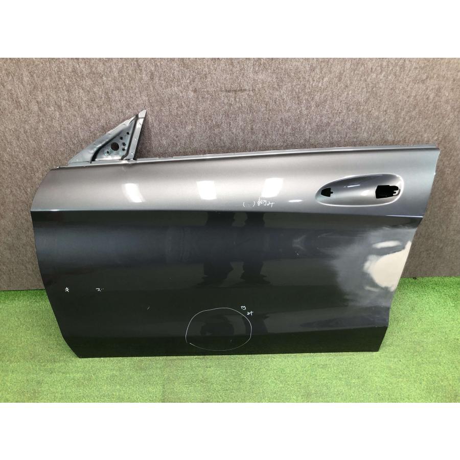 ベンツ W117 CLAクラス 純正 左 フロントドア A1177220110 : 拓海商事