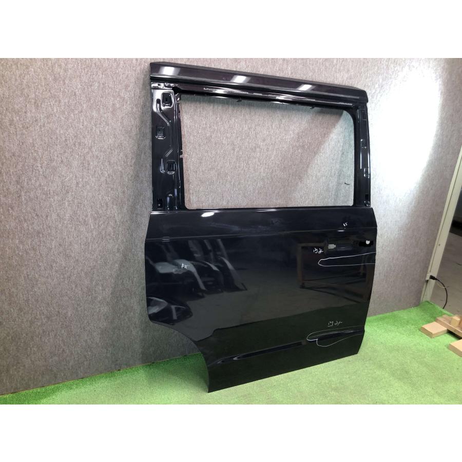 ホンダ ステップワゴン RP6 純正 右 スライドドア リアドア : 拓海商事