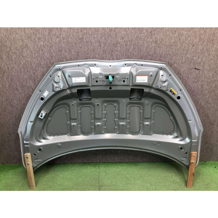 KSP210/MXPH10/MXPH15/MXPA10/MXPA15 ヤリス/ハイブリッド 純正 