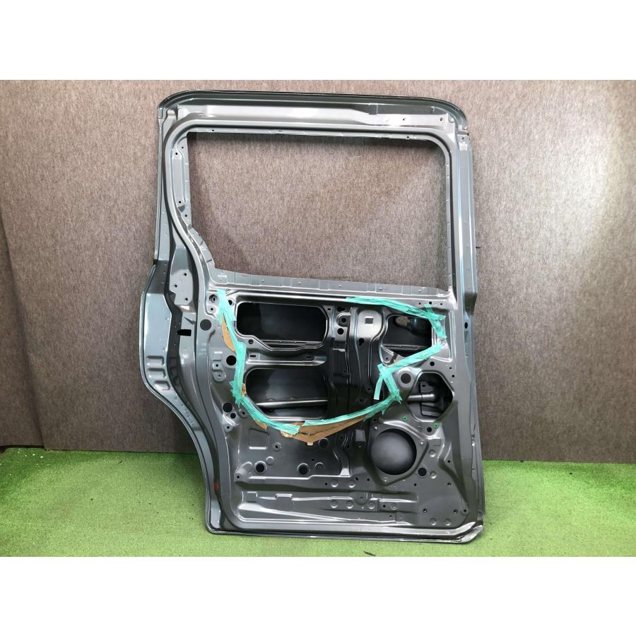 ZRR80 ZRR85 ZWR85 ヴォクシー ノア 純正 左 リアドア 左スライドドア