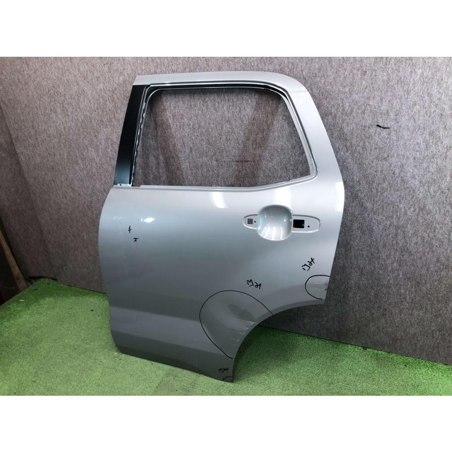 A200A/A210A/A200S/A210S ライズ/ロッキー 純正 左リアドア : 拓海商事