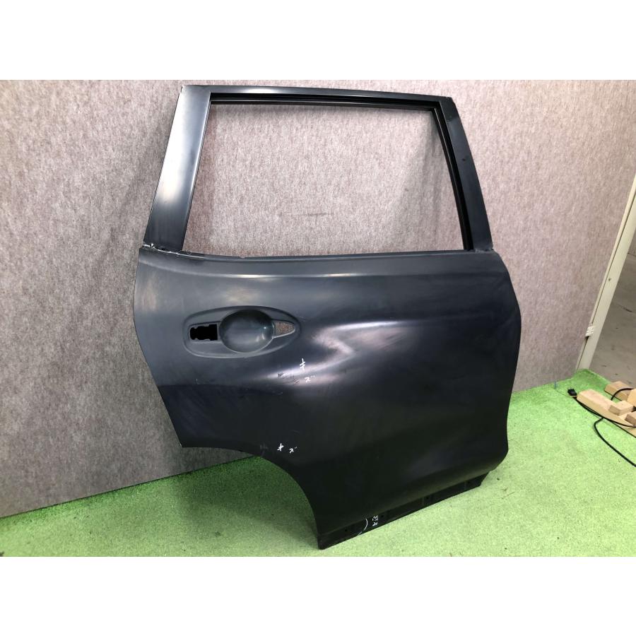 エクストレイル T32 純正 右 リアドア : 拓海商事ヤフー店 - 通販