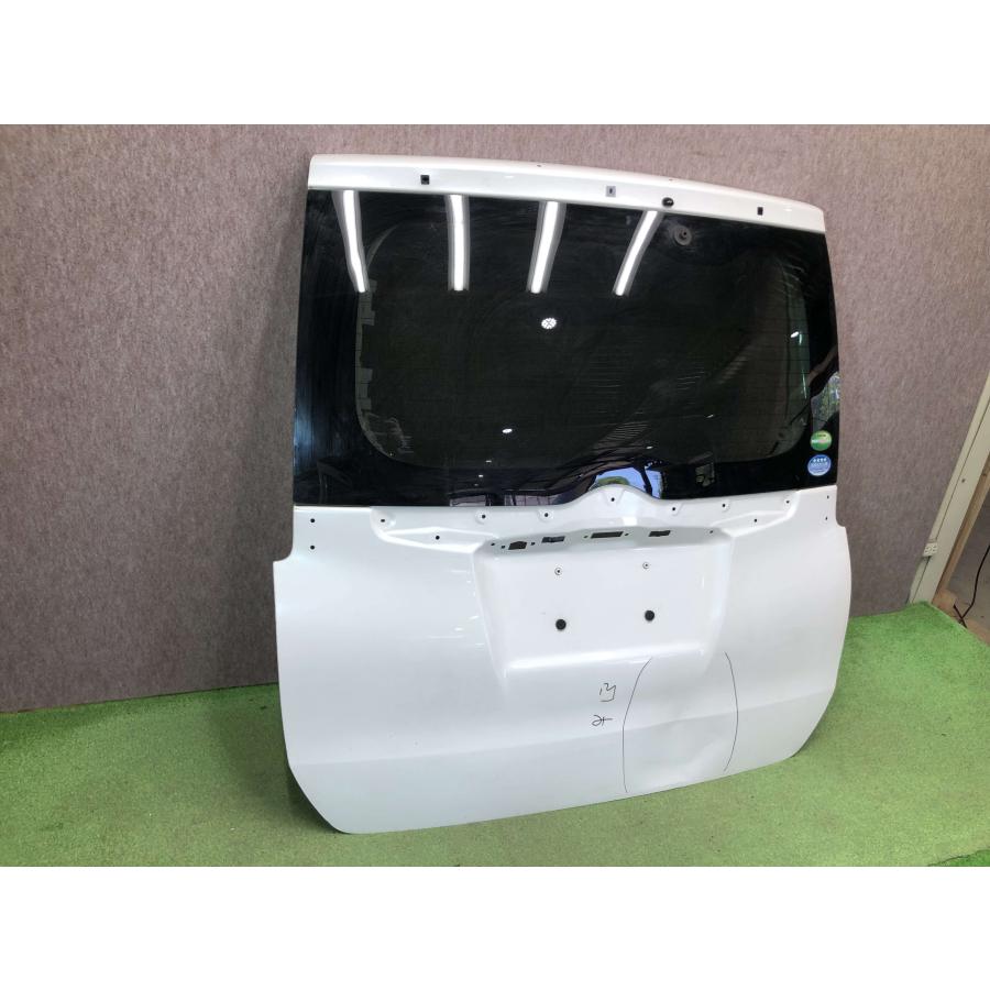 ZRR80/ZRR85/ZWR80 ヴォクシー/エスクァイア 純正 リアゲート バック