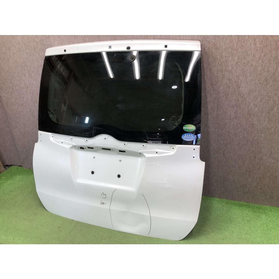 ZRR80/ZRR85/ZWR80 ヴォクシー/エスクァイア 純正 リアゲート バック