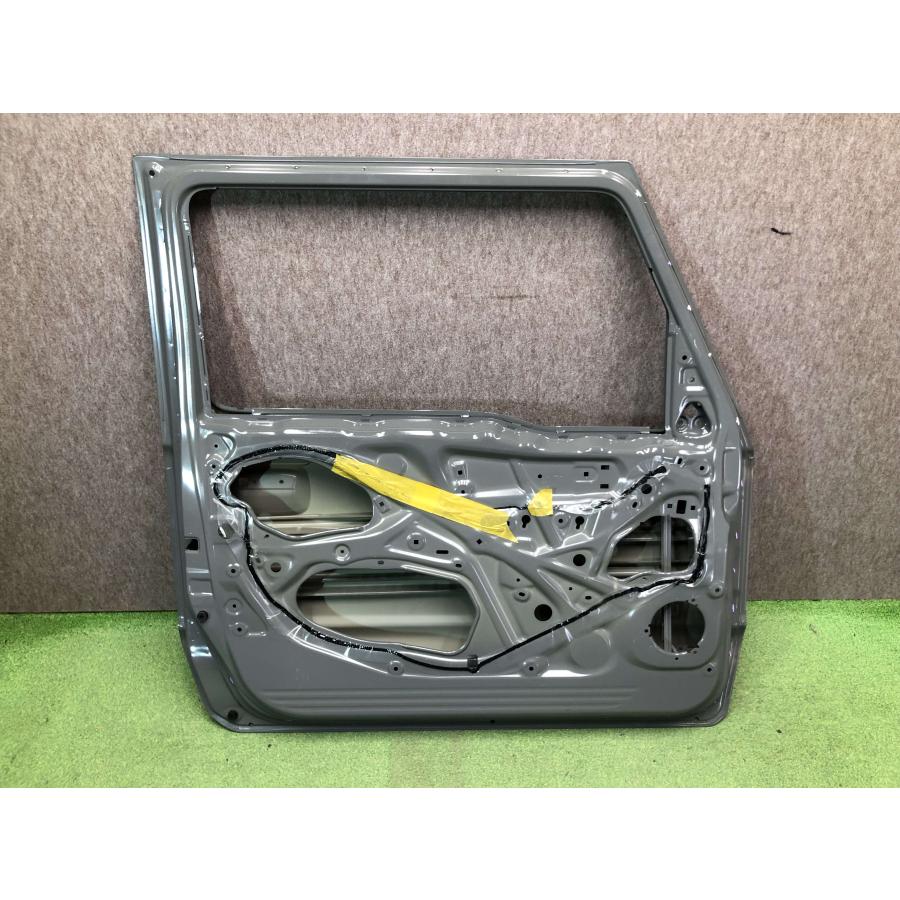 ジムニー　 JB64W JB74W 左側　フロントドア　(5) スズキ ジムニー JB64W JB74W 純正 左 フロント ドア : 拓海商事ヤフー