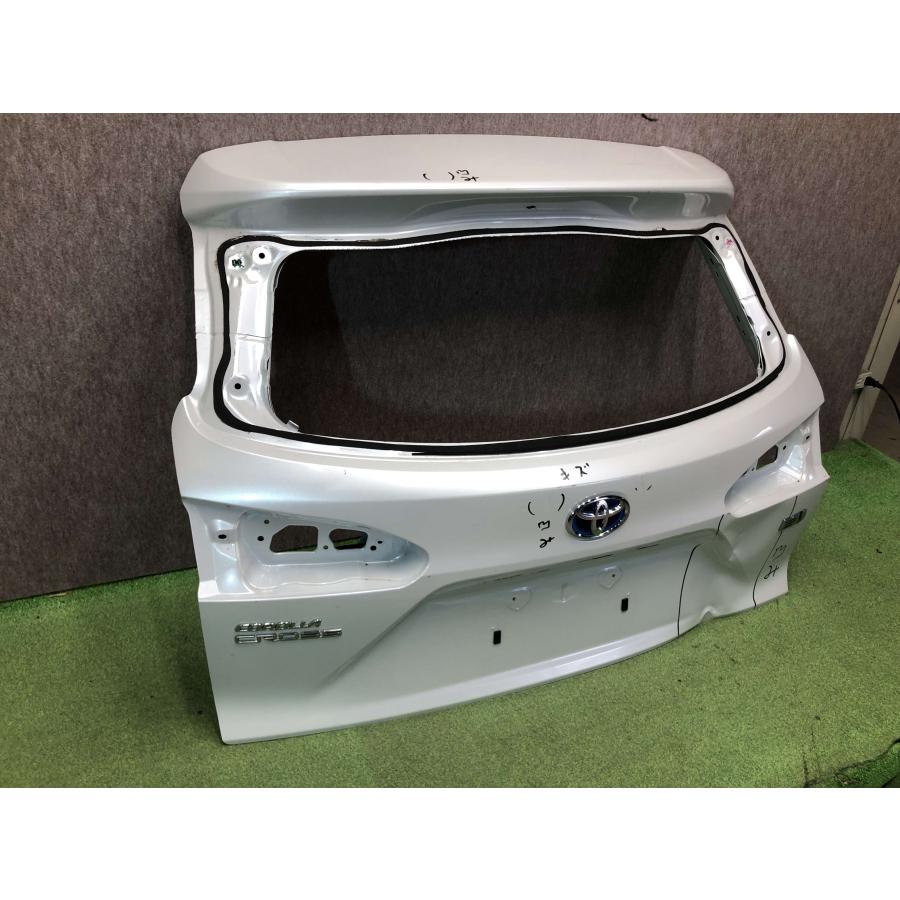 トヨタ カローラクロス ZSG10 ZVG11 ZVG15 純正 リアゲート バックドア