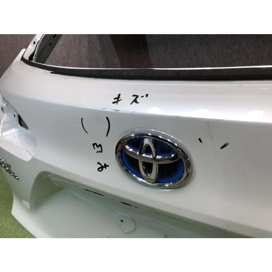 トヨタ カローラクロス ZSG10 ZVG11 ZVG15 純正 リアゲート バックドア