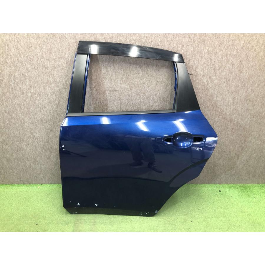 13 オーラ 純正 左リアドア : 拓海商事ヤフー店 - 通販 - Yahoo 