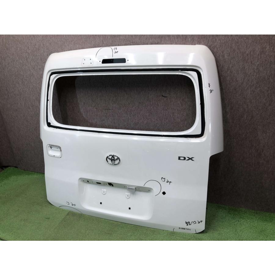 タウンエース S402M バックドア リアゲート 白 W09