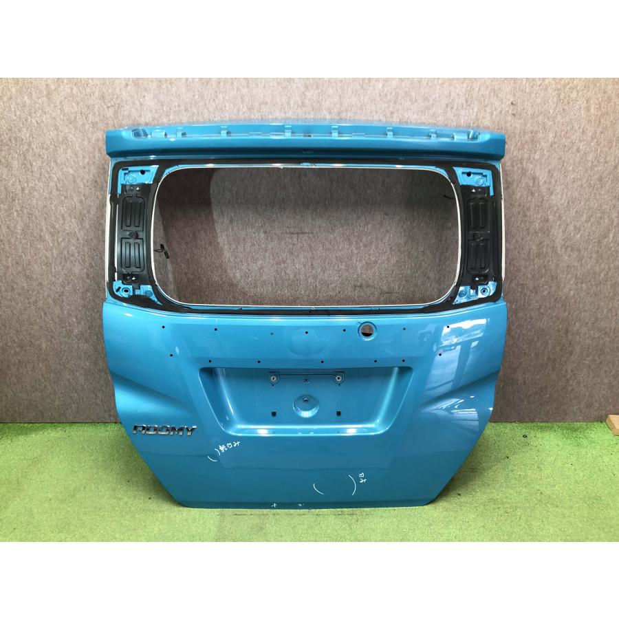 トール タンク ルーミー M900A リアゲート バックドア 67149-B1170