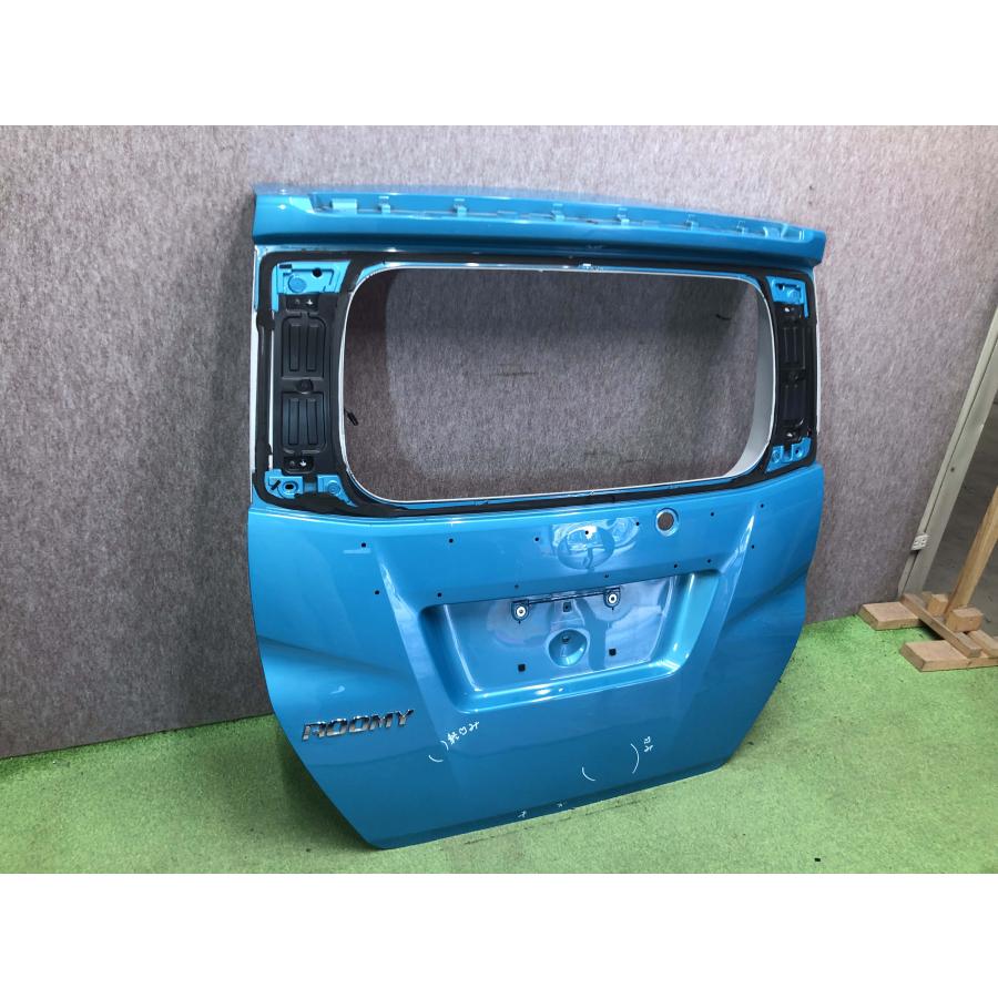トール タンク ルーミー M900A リアゲート バックドア 67149-B1170