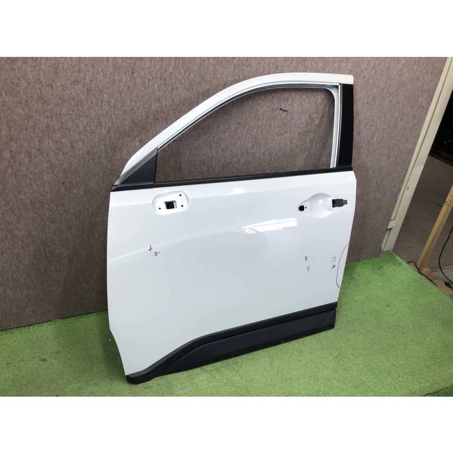 DG5 WR-V WRV 純正 フロントドア 左 : 拓海商事ヤフー店 - 通販