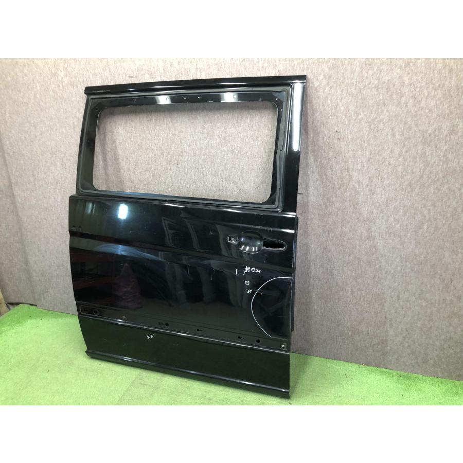 ベンツ Vクラス W639 純正 右 スライドドア : 拓海商事ヤフー店 - 通販