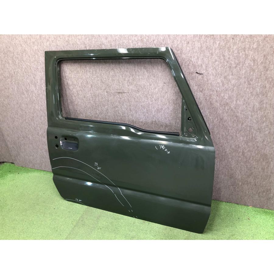 JB64W/JB74W ジムニー 純正 右フロントドア : 拓海商事ヤフー店 - 通販