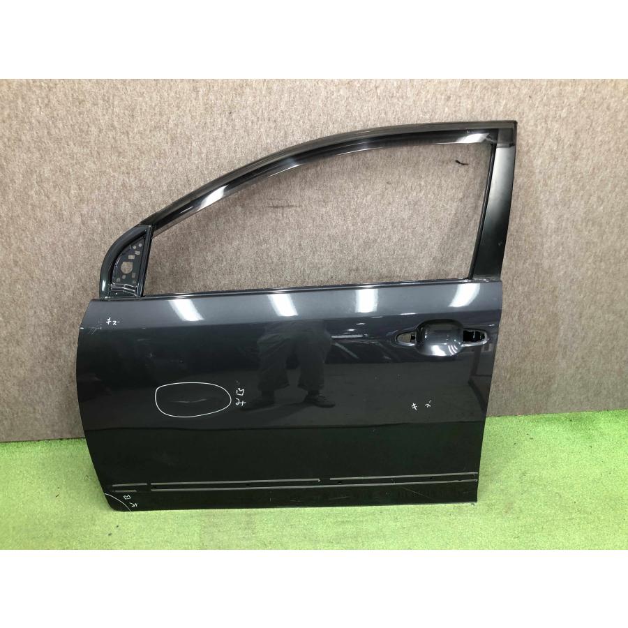 NZT260/ZRT260/ZRT261/ZRT265 アリオン 純正 フロントドア 左 : 拓海