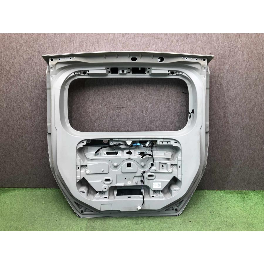 ルーミー M900A M910A リアゲート バックドア67149-B1170 トール タンク ルーミー M900A リアゲート バックドア 67149-B1170