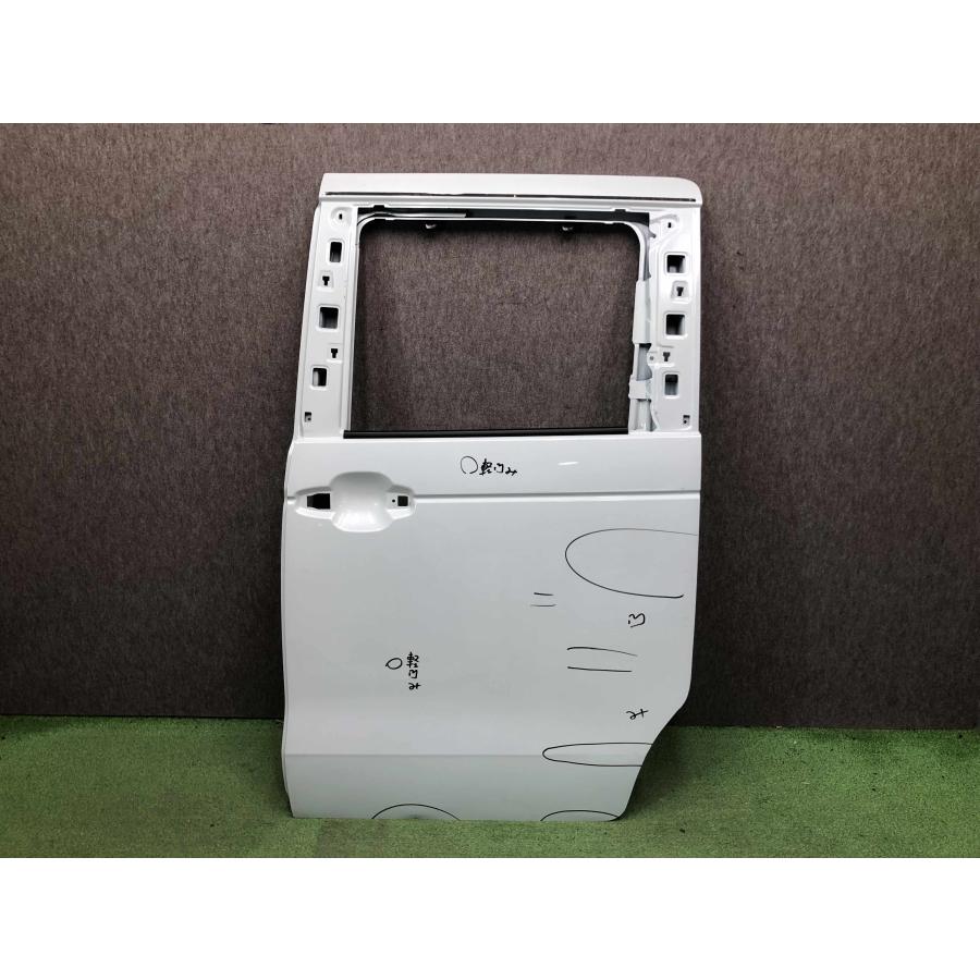JF5/JF6 N-BOX/N-BOXカスタム 純正 左スライドドア/左リアドア : 拓海