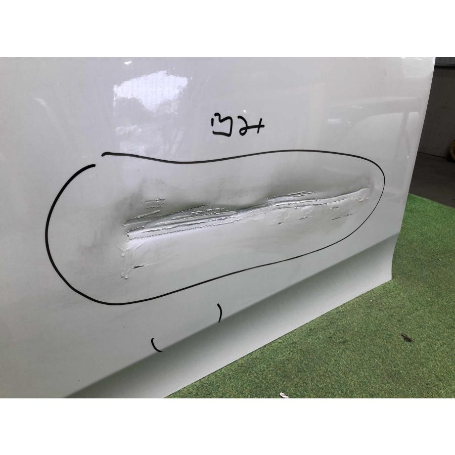 86108◇ZVW50/ZVW51/ZVW55/ZVW52 プリウス/プリウスPHV 純正 右