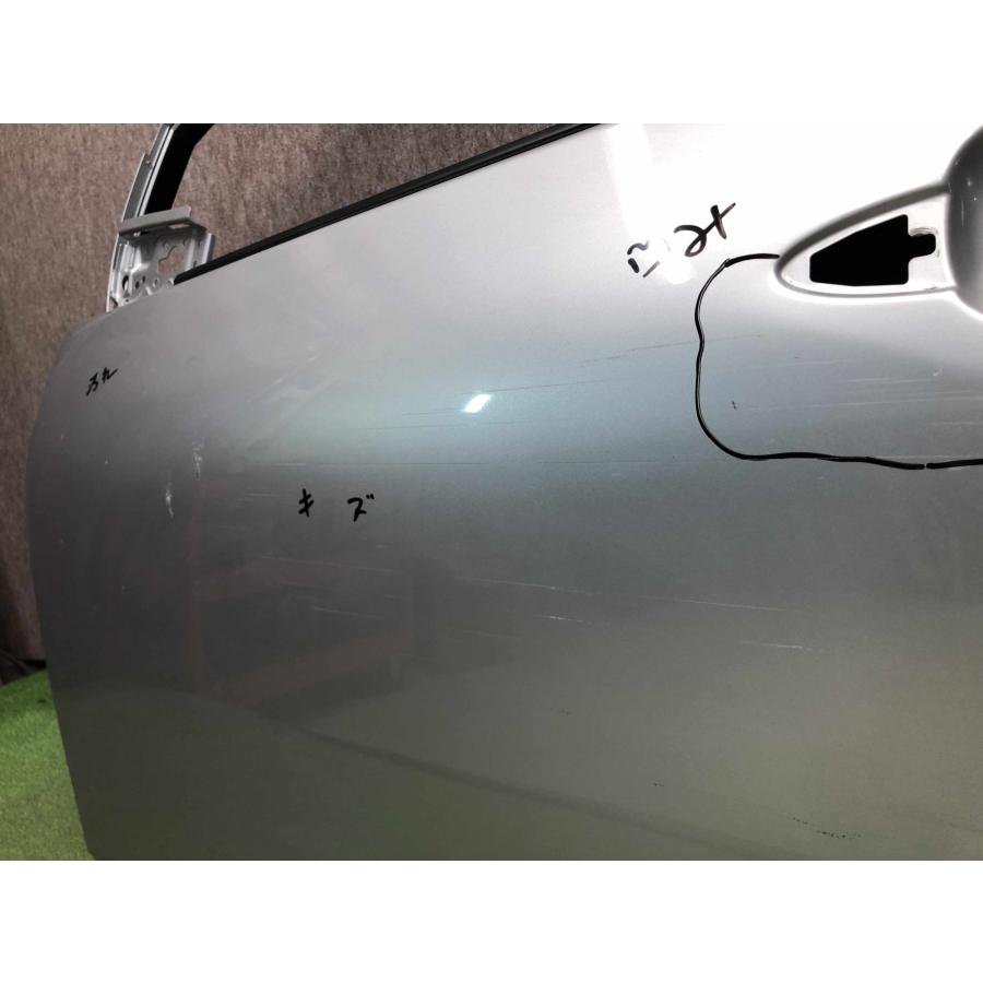 ZVW50/ZVW51/ZVW55/ZVW52 プリウス/プリウスPHV 純正 左フロントドア