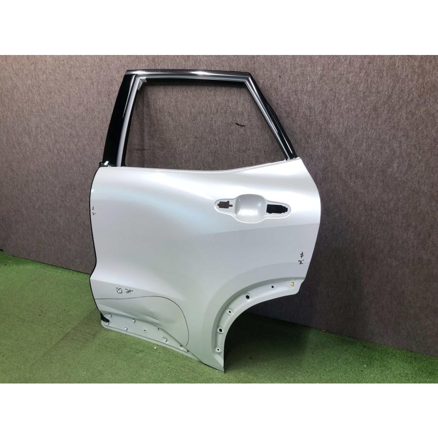 レクサス 純正 左 リアドア LBX MAYH10/15 : 拓海商事ヤフー店 - 通販
