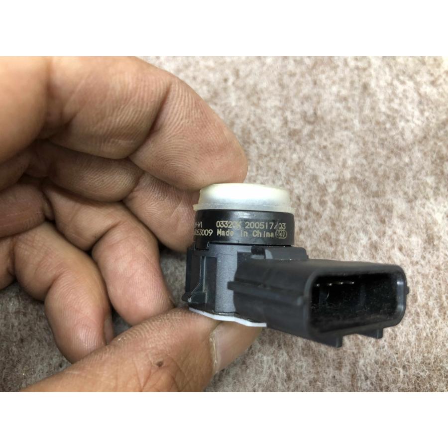 ホンダN-BOX JF3 JF4 純正 リア ソナーセンサー 39680-T0A-R420-M1
