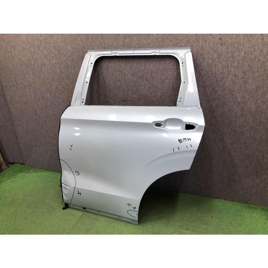 三菱 アウトランダー PHEV GN0W 純正 左 リアドア : 拓海商事ヤフー店