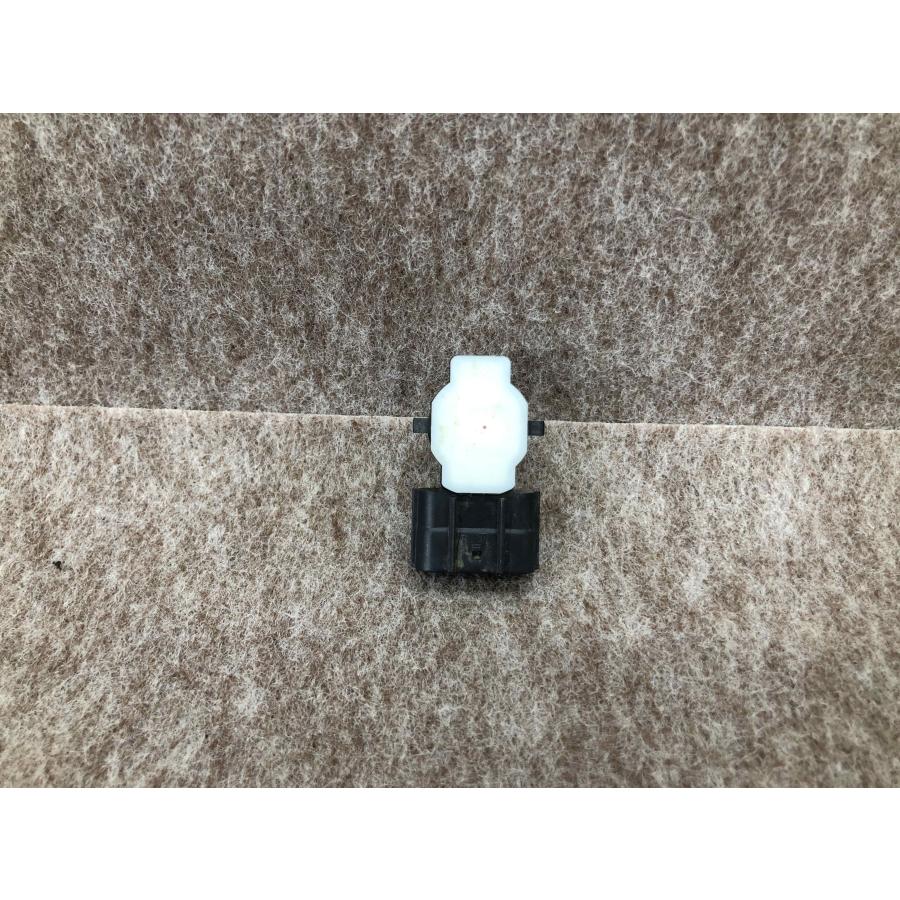 ホンダN-BOX JF3 JF4 純正 リア ソナーセンサー 39680-T0A-R420-M1