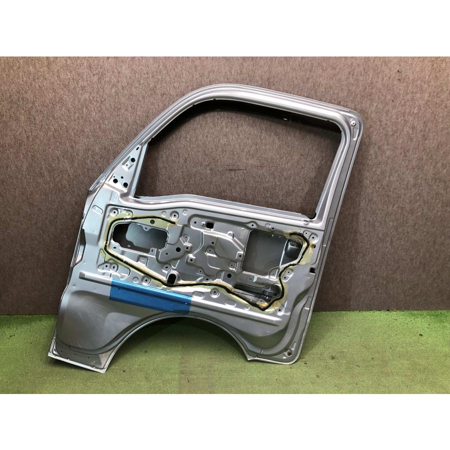 ハイゼット S500P S510P 前期 右フロントドア ダイハツ S500P S510P ハイゼット トラック 純正 右 フロントドア
