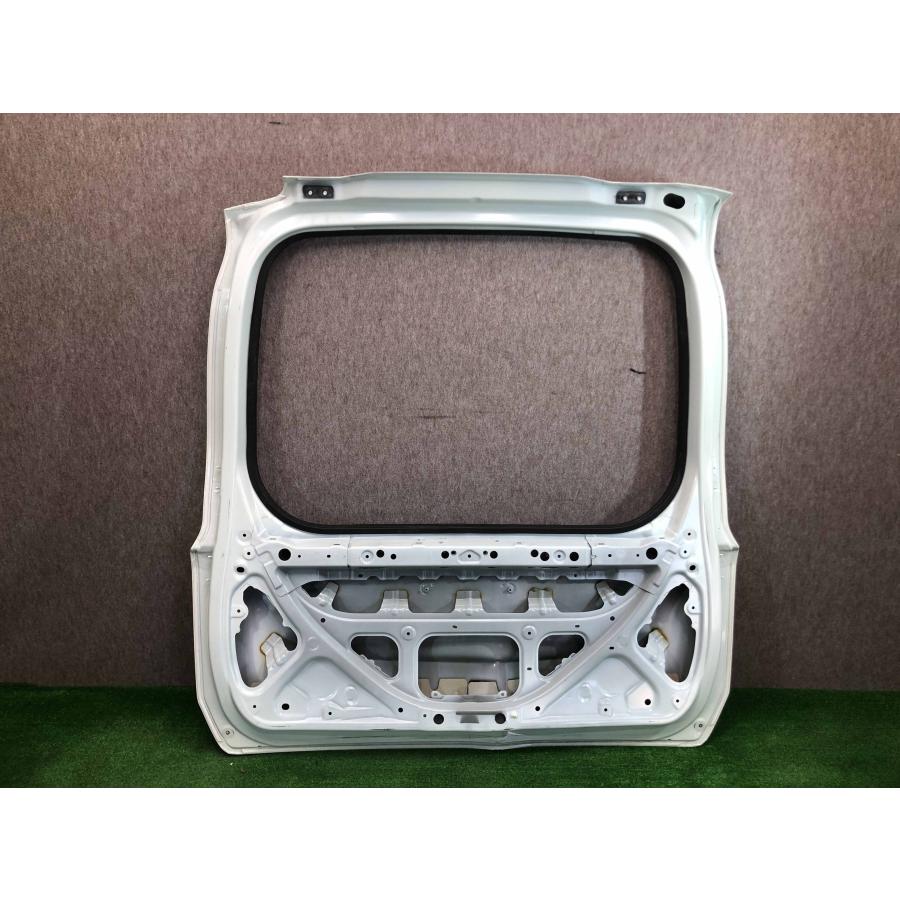 C27 セレナ リアゲート バックドア GC27/GFC27/HFC27 : 拓海商事ヤフー