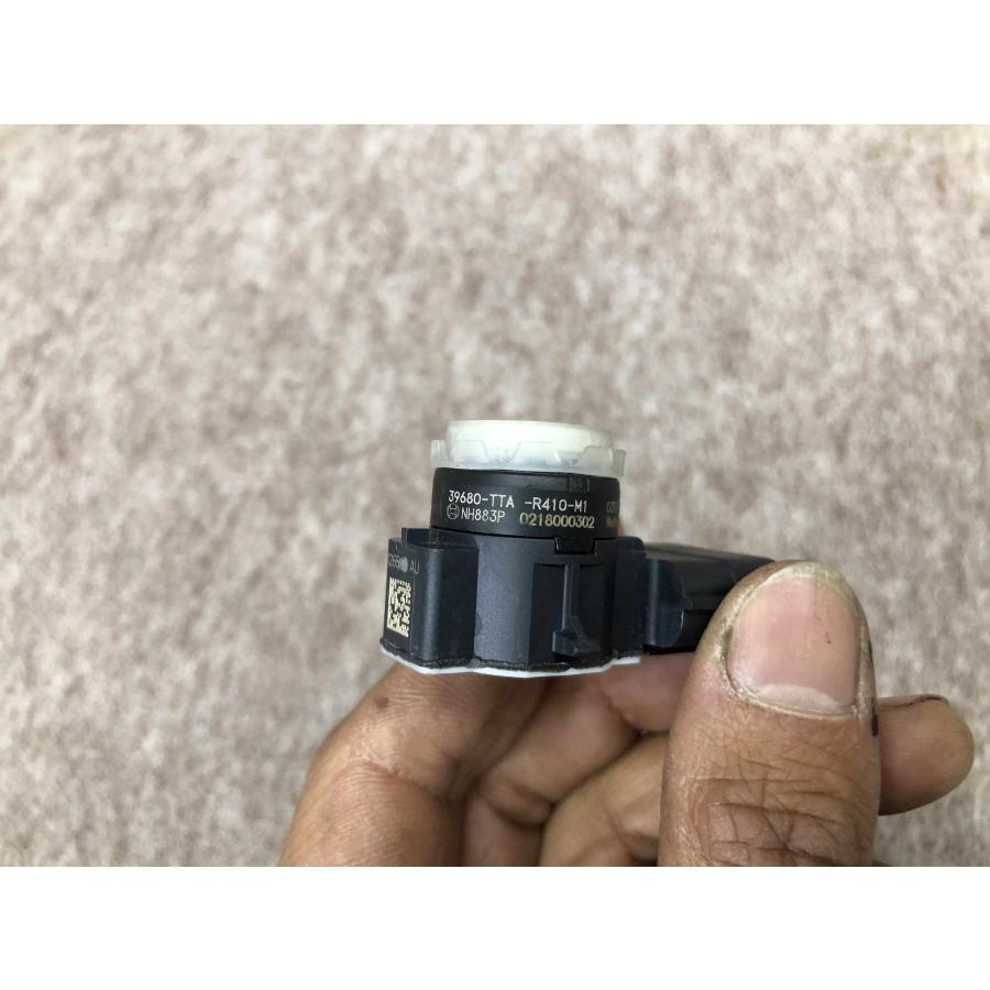 ホンダ 純正 ソナーセンサー 39680-TTA-R410-M1 NH883P N-BOX JF3