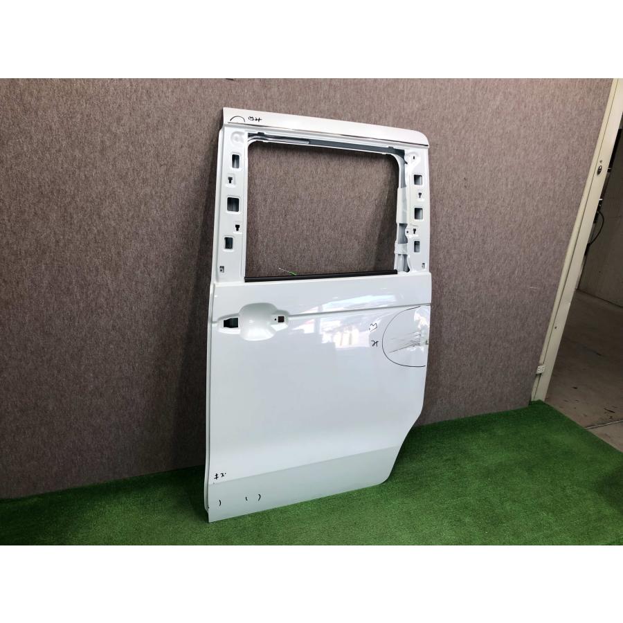 JF5/JF6 N-BOX/N-BOXカスタム 純正 左スライドドア/左リアドア : 拓海