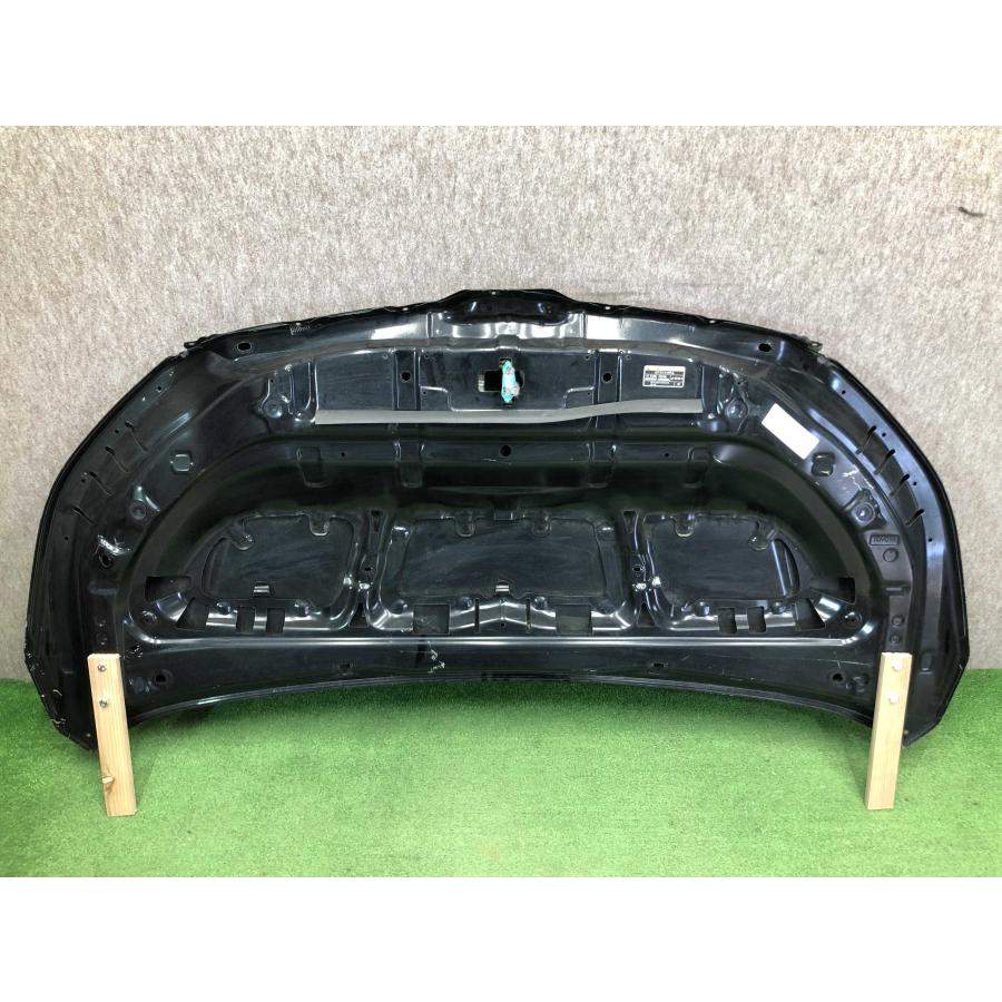トヨタ ヴォクシー 80系 ボンネット/フードパネル ZRR80/ZRR85/ZWR80
