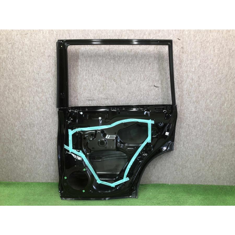 トヨタ ランドクルーザープラド 150系 右 リアドア TRJ150W/GRJ150W