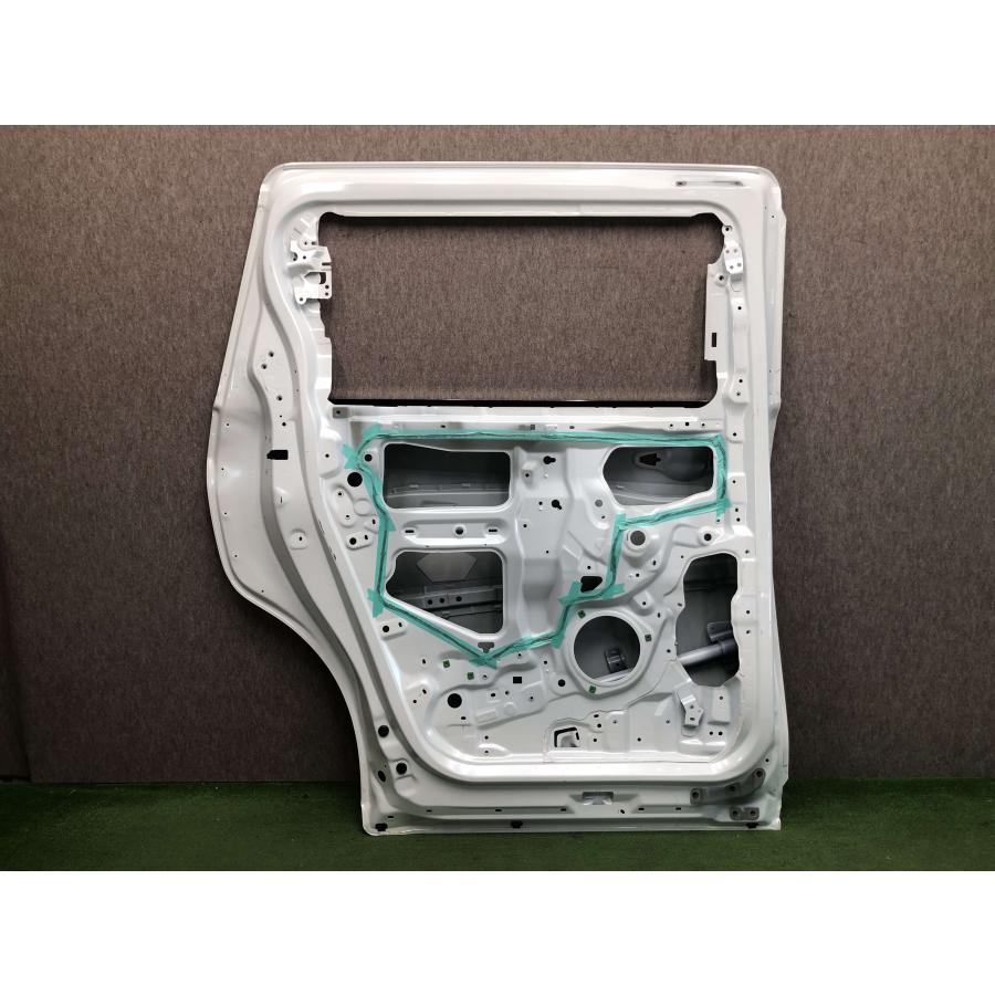 レクサス LM 10系 純正 左リアドア/スライドドア LM500h TAWH15W