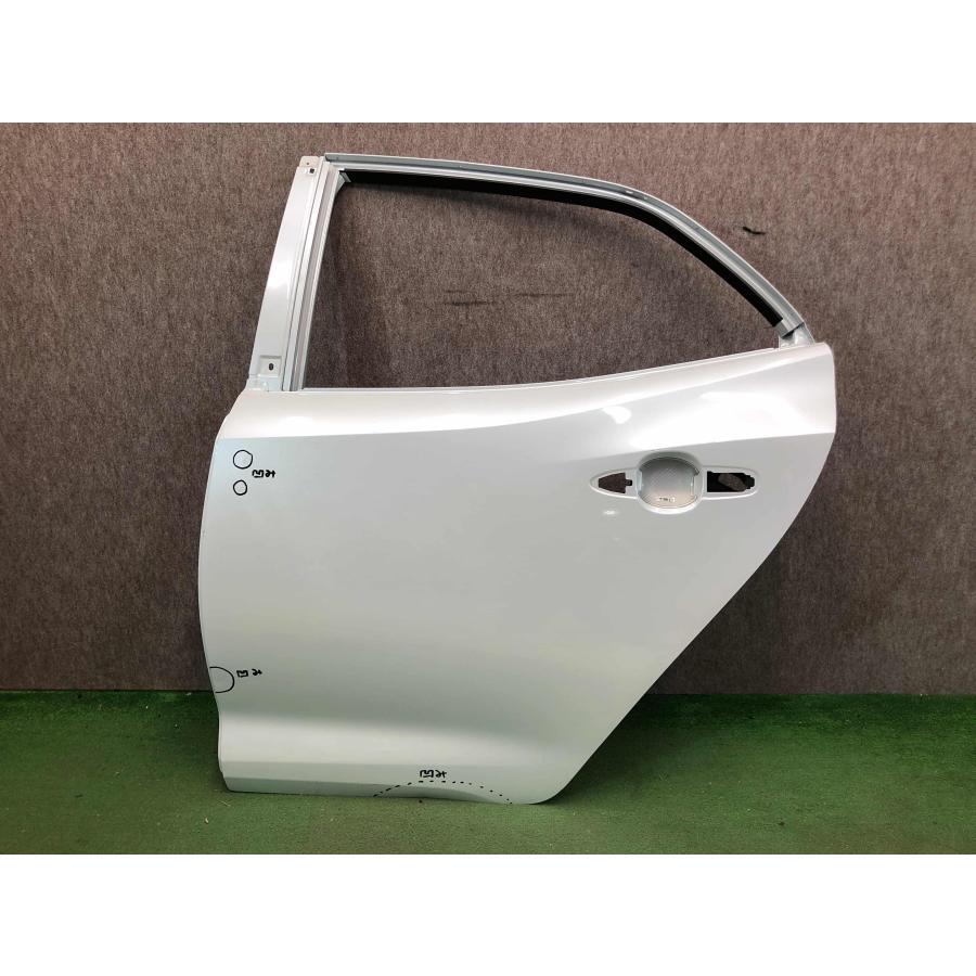 トヨタ カローラスポーツ 210系 純正 左リアドア ZWE211H/ZWE213H