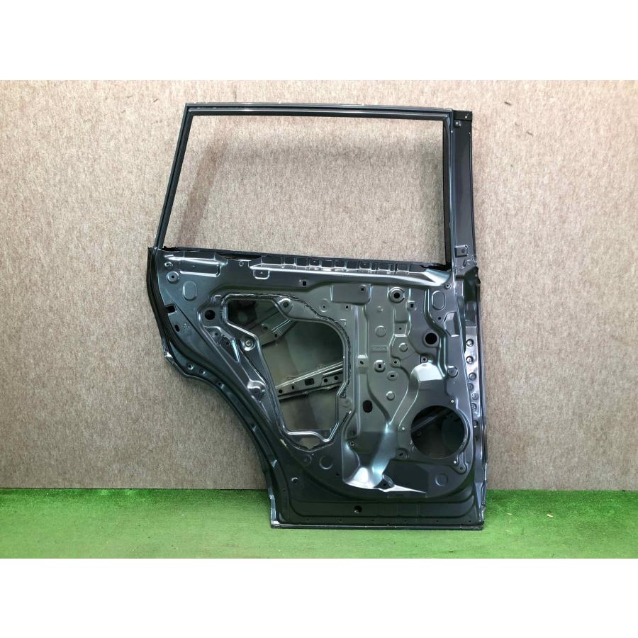 トヨタ RAV4 50系 左リアドア MXAA52/AXAH54//AXAP54 トヨタ RAV4/ラブ4 50系 純正 左リアドア MXAA54/MXAA52/AXAH54/AXAH52