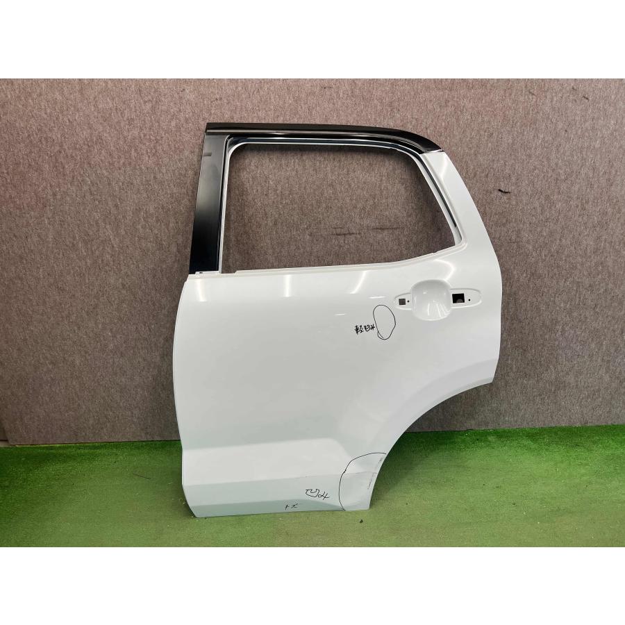 トヨタ ライズ/ロッキー 200系 A200A/A201A/A202A/ X07 トヨタ ライズ/ロッキー 200系 左リアドア A200A/A201A/A202A/A210A