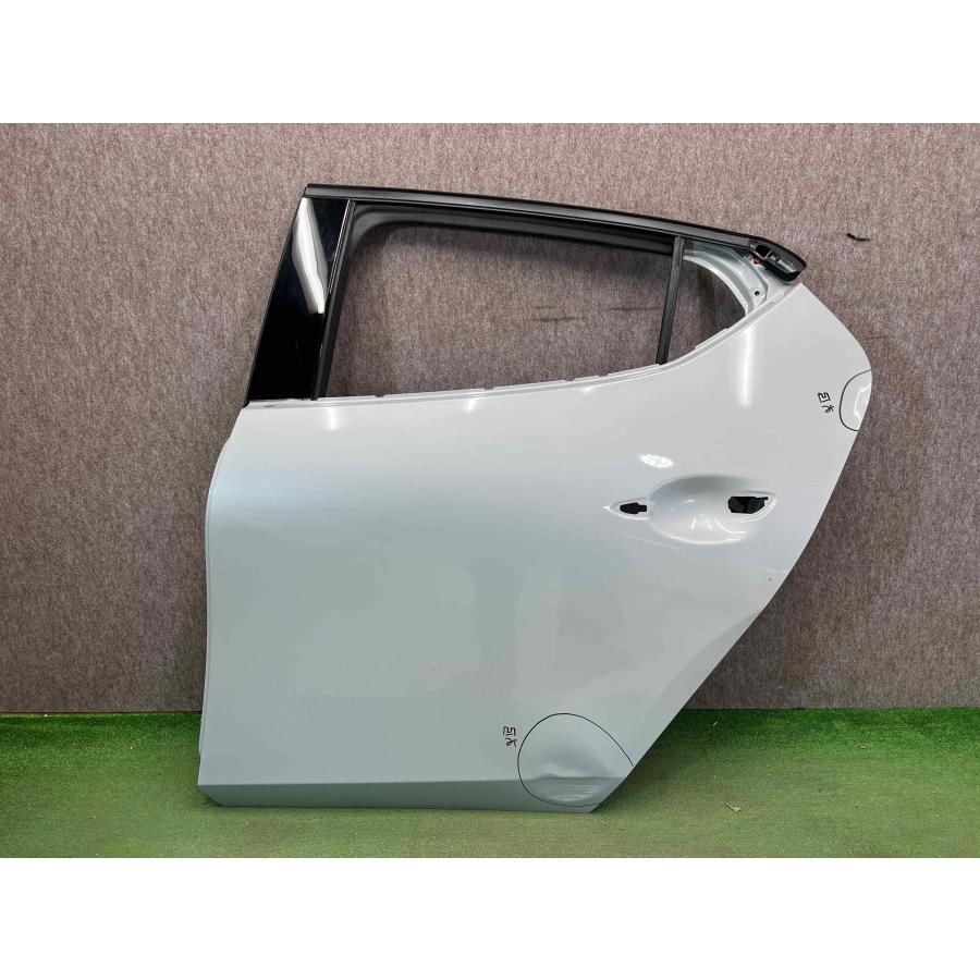 MAZDA3/マツダ3 BP系 BP5P/BP8P/BPFP 純正 左リアドア BDMT73010