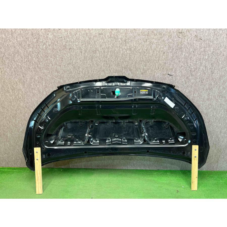 トヨタ ヴォクシー 80系 ボンネット/フードパネル ZRR80/ZRR85/ZWR80