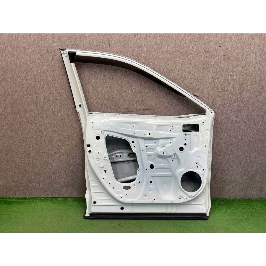 トヨタ ラブ4/RAV4 50系 純正 左フロントドア MXAA52/MXAA54/AXAH52
